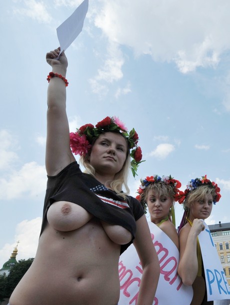 Cryptome – Femen: Stop Putin’s War